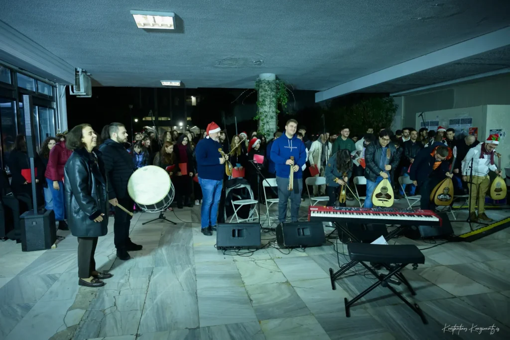 Άναμμα Χριστουγεννιάτικου δέντρου ΑΠΘ